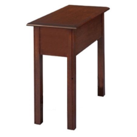 Chippendale: Chairside Table